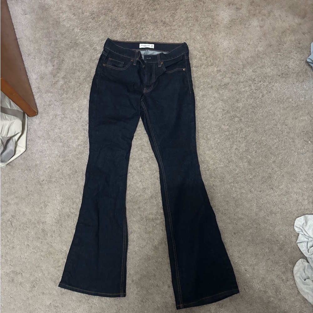Abercrombie & Fitch women’s  Dark Blue Relaxed bootcut Jeans